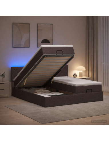 Letto Ottomano con Materasso e LED Marrone Scuro 180 x 200 cm