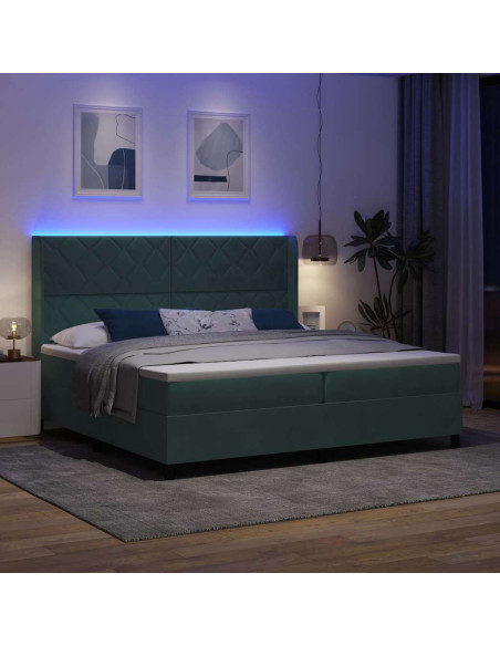 Letto a molle con strisce LED Verde Scuro 200 x 200 cm Velluto