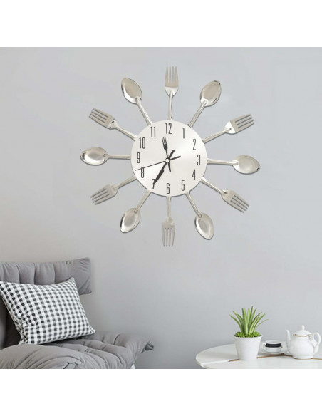 325162  Wall Clock with Spoon and Fork Design Silver 31 cm Aluminium