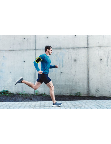 Cellularline Armband Fitness - Universale Fascia da braccio per allenarsi con lo smartphone