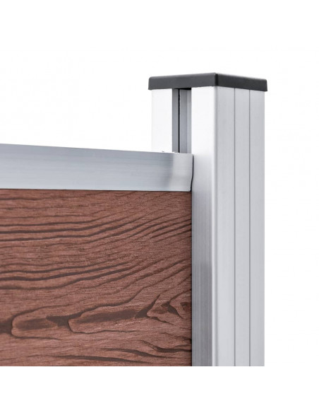 Set Pannelli di Recinzione in WPC 699x146 cm Marrone