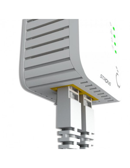 Strong Powerline Wi-Fi 600 Kit 600 Mbit/s Collegamento ethernet LAN Bianco