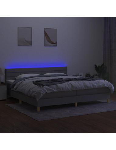 Letto a Molle Materasso e LED Grigio Chiaro 200x200 cm Tessuto