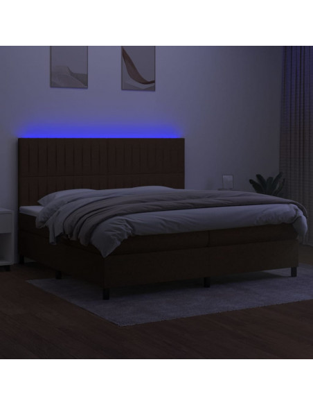 Letto a Molle Materasso e LED Marronescuro 200x200cm in Tessuto