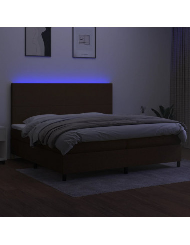 Letto a Molle Materasso e LED Marronescuro 200x200cm in Tessuto