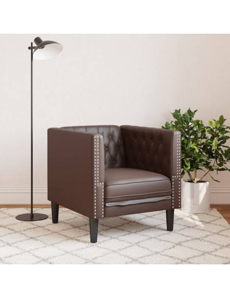 Poltrona Chesterfield Marrone in Similpelle Poltrona Chesterfield Marrone in Similpelle