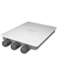 FORTIAP-234F - ACCESS POINT PER USO OUTDOOR - TRE MODULI RADIO, ANTENNE INTERNE, 2 PORTE 10/100/1000