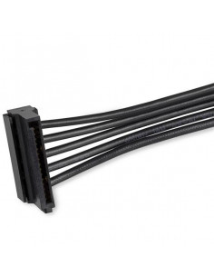 StarTech.com Cavo adattatore splitter SATA da 40 cm - 4 prese femmina SATA 2