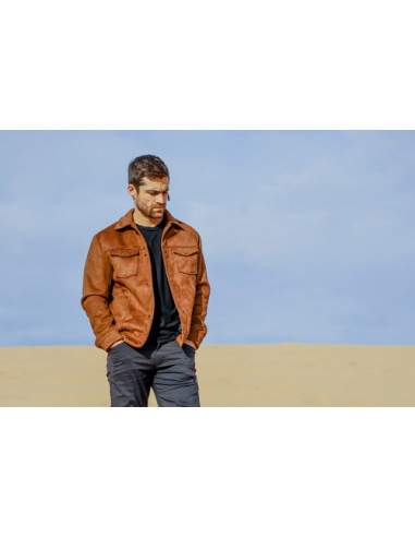 POLY Cuffie Voyager 5200 UC con connettore USB-A + dongle BT600 TAA