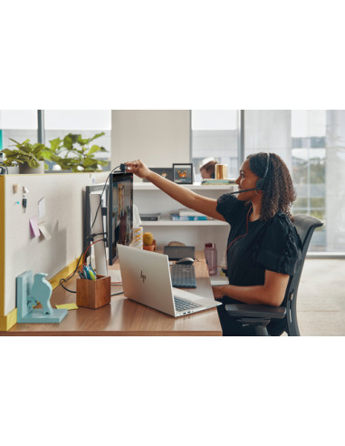 POLY Cuffie stereo Blackwire 3225 con connettore USB-C + spina da 3,5 mm + adattatore USB-C/A