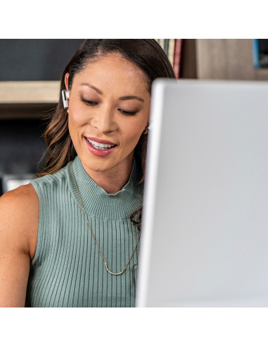 POLY Auricolari bianco sabbia Voyager Free 60+ UC + Adattatore BT700 USB-C + Custodia di ricarica touchscreen