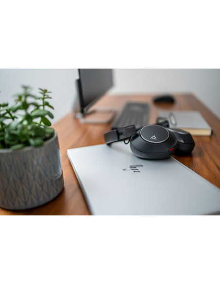 POLY Cuffie Voyager Surround 80 UC con connettore USB-C certificate per Microsoft Teams + adattatore USB-C/A