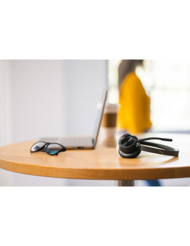 POLY Cuffie Voyager 4320 USB-C + dongle BT700