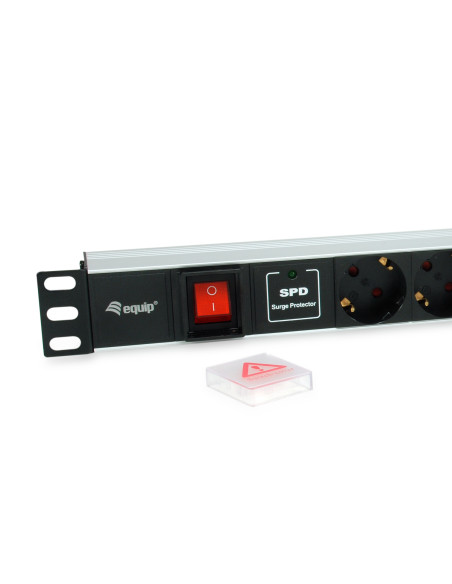 Equip 333309 unità di distribuzione dell'energia (PDU) 7 presa(e) AC 1U Nero, Argento
