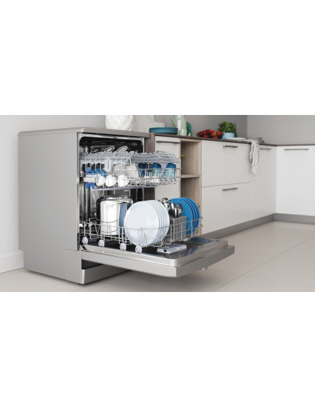 Indesit Lavastoviglie a libera installazione D2F HK26 S - D2F HK26 S
