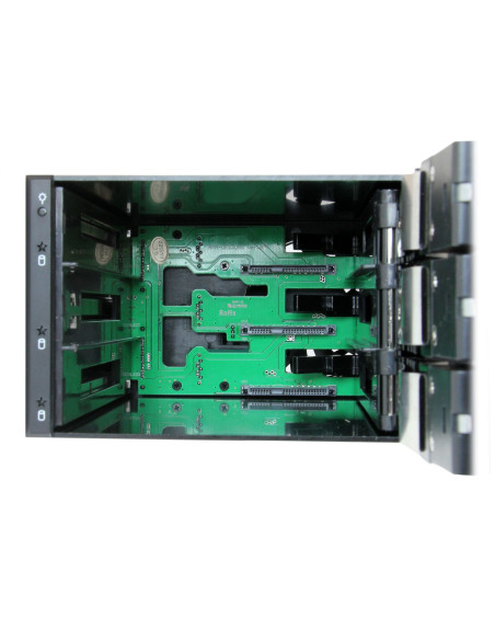 StarTech.com Scheda backplane per rack portatili hot-swap trayless in alluminio 3 alloggiamenti per SAS II/SATA III 3,5"- HDD 6 