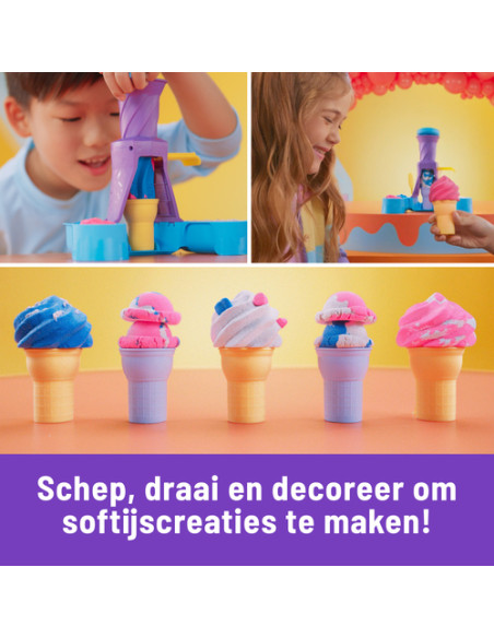 Kinetic Sand , Gelateria Colorata, Sabbia Cinetica Colorata, 396g di Sabbia Blu, Rosa e Bianca, 2 Coni Gelato Giocattolo, 2 Stru