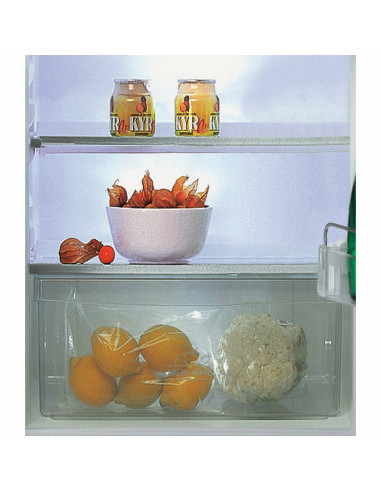 Hotpoint Ariston Frigorifero combinato ad incasso BDFS 2422