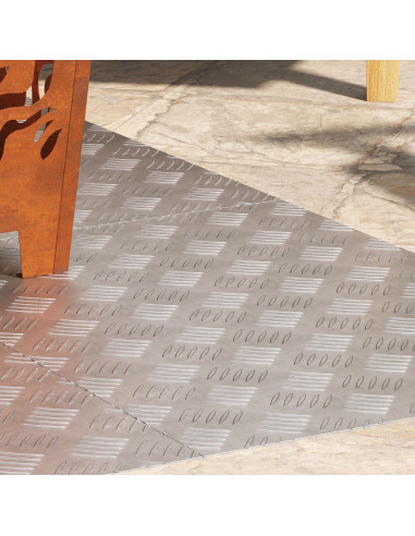 Pannelli Antiscivolo in Alluminio a Scacchi - 4 Pezzi - 70x50 cm