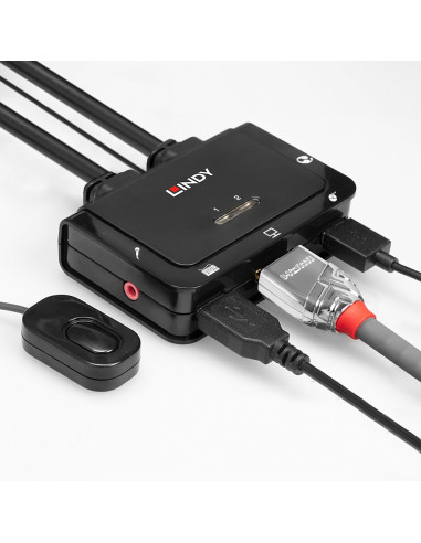 Lindy 42345 switch per keyboard-video-mouse (kvm) Montaggio rack Nero