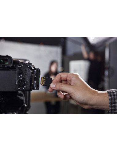 Kingston Technology 128GB Canvas React Plus SDXC UHS-II 280R/100W U3 V60 for Full HD/4K