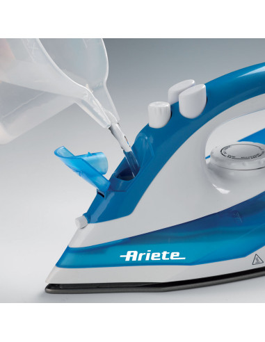 Ariete 6234 Steam Iron - Ferro da stiro con piastra in teflon - Colpo vapore 140 gr/min - Serbatoio 250 ml - 2000 W - Bianco e A
