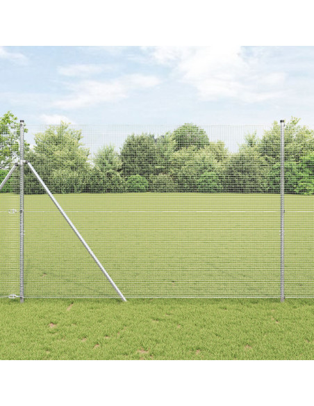Recinzione in rete saldata  con 13 pali 1.5x25 m in acciaio galvanizzato