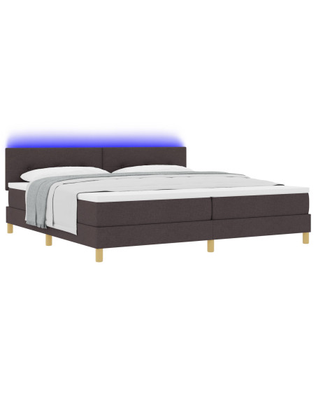 Letto con rete a molle e materasso & LED Marrone Scuro 200x200 cm Tessuto