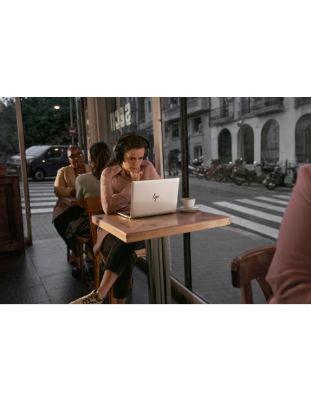 HP EliteBook X G1i 14 inch Notebook Next Gen AI PC Wolf Pro Security Edition Intel Core Ultra 7 258V Computer portatile 35,6 cm 