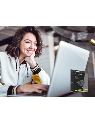 Conceptronic OZUL04BE Caricabatterie per dispositivi mobili Universale Nero AC Interno