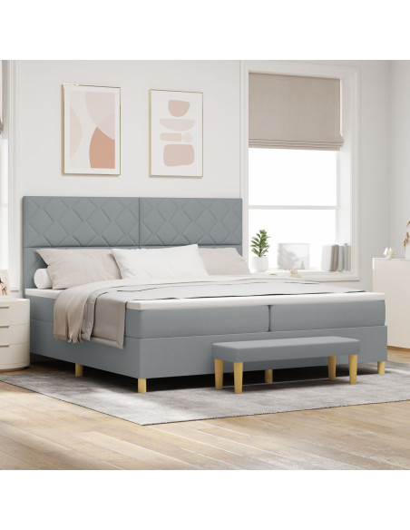 Letto a Molle con Materasso e Panca Grigio Chiaro 200x200 cm Tessuto