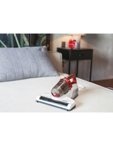 Hoover Ultra Vortex MBC500UV 011 aspirapolvere senza filo Rosso Senza sacchetto