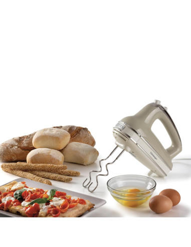 Ariete 1548 Sbattitore Vintage, 450W, 5 velocità, Funzione turbo, 2 fruste, Beige
