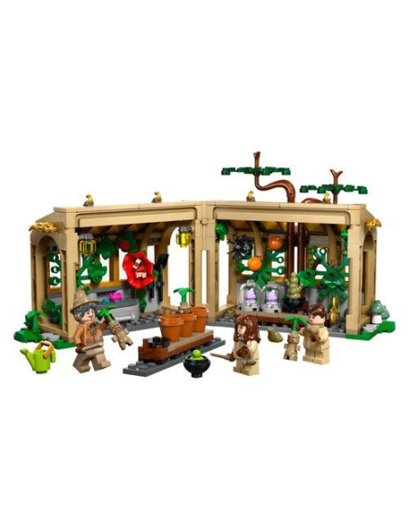 CASTELLO HOGWARTS LEZIONE ERBOLOGIA