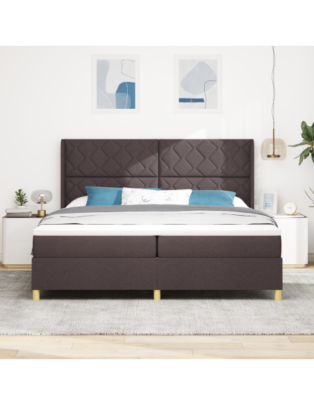 Letto a Doghe con Materasso e LED Marrone Scuro 200x200 cm Tessuto