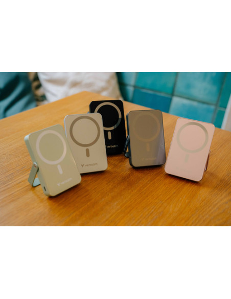 Verbatim Charge 'n' Go Magnetic Wireless Polimeri di litio (LiPo) 10000 mAh Carica wireless Nero