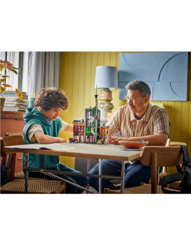 QUINJET AVENGERS: AGE OF ULTRON