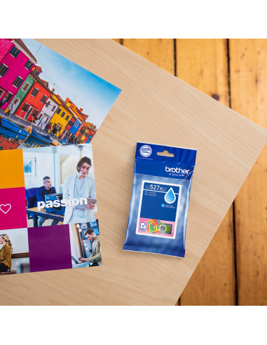Brother LC527XLC cartuccia d'inchiostro 1 pz Originale Resa elevata (XL) Ciano