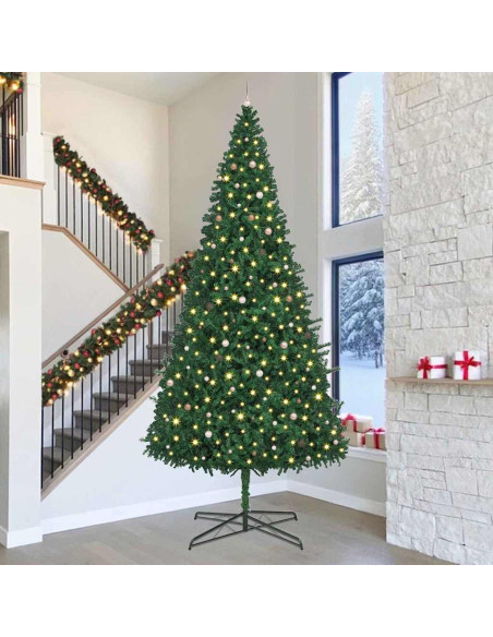 Albero di Natale artificiale con luci a corde decorative