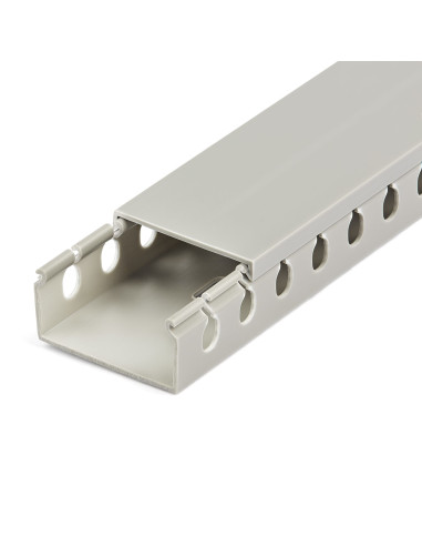 StarTech.com Canalina di cablaggio cavi scanalata con coperchio, 50mm P x 25mm H - 2m L - 8mm, canalina passacavi in PVC per cav