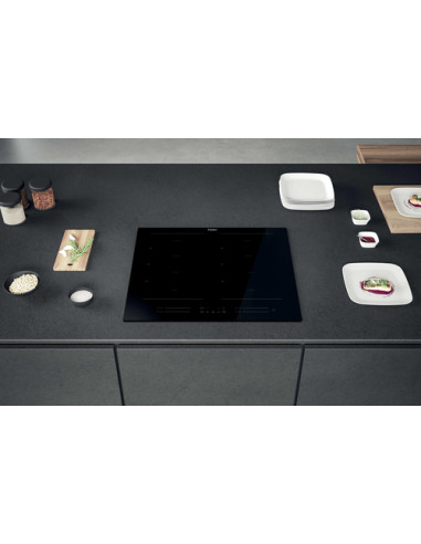 Haier I-Move Series 6 HA2MTSJ68MC Nero Da incasso 59 cm Piano cottura a induzione 4 Fornello(i)