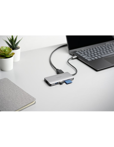 Kensington Hub portatile senza driver 8-in-1 USB-C UH1400P