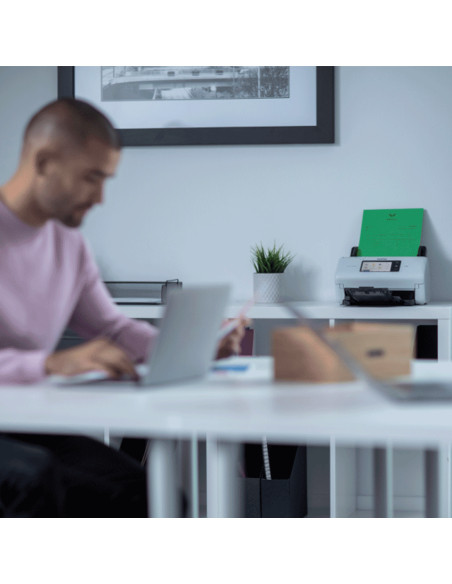 Brother ADS-4700W scanner Scanner con ADF + alimentatore di fogli 600 x 600 DPI A4 Nero, Bianco