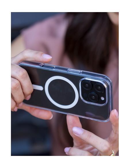 dbramante1928 Iceland Pro MagSafe custodia per cellulare 17,5 cm (6.9") Cover Trasparente