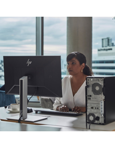 HP Pro Tower 400 G9 Intel® Core™ i7 i7-14700 16 GB DDR5-SDRAM 512 GB SSD Windows 11 Pro PC Nero
