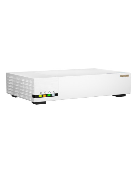 QNAP QHora-322 router cablato 2.5 Gigabit Ethernet, 10 Gigabit Ethernet Bianco