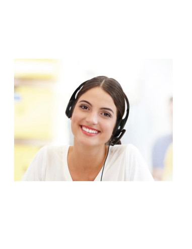 CUFFIA CON MIC. + USB-C ADAPTER