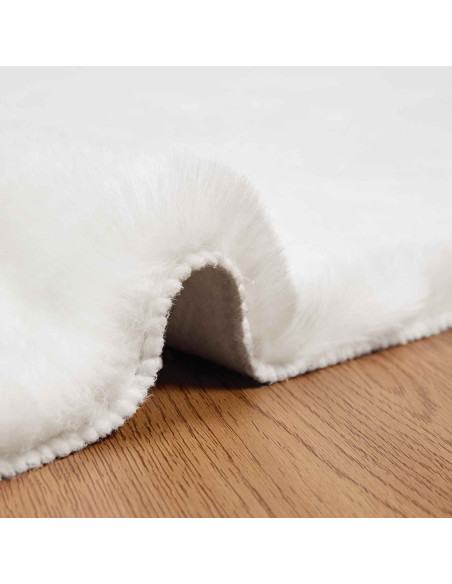 Tappeto in Pelliccia Sintetica di Coniglio Olite Bianco