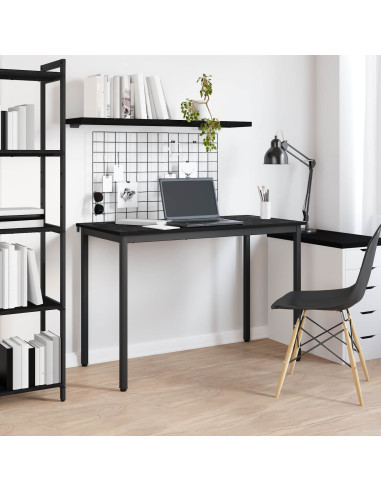 Tavoli da pranzo METALLO