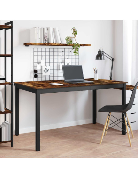 Tavoli da pranzo METALLO